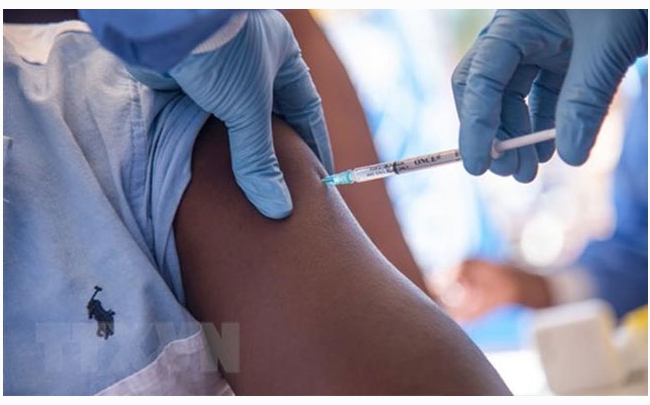 Châu Âu chính thức cấp phép lưu hành vắcxin ngừa Ebola