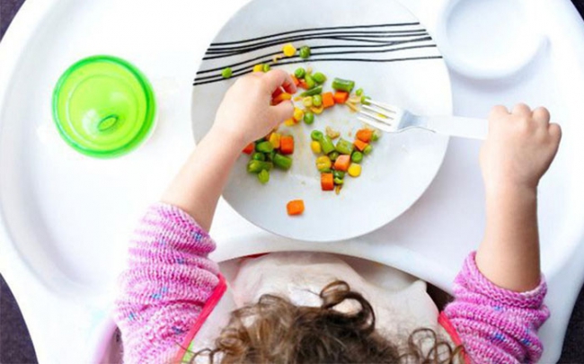 CNN công bố báo cáo điều tra tại Mỹ: 160/168 mẫu thử thực phẩm cho trẻ sơ sinh nhiễm kim loại, nguy cơ ảnh hưởng đến sự phát triển não bộ của trẻ