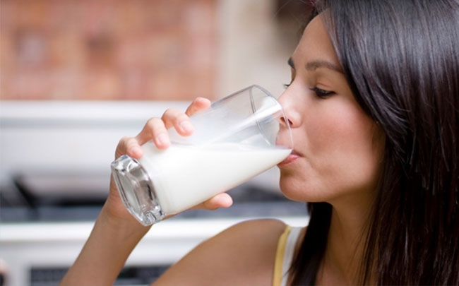 Phụ nữ sử dụng nhiều sản phẩm từ sữa có nguy cơ cao bị ung thư vú